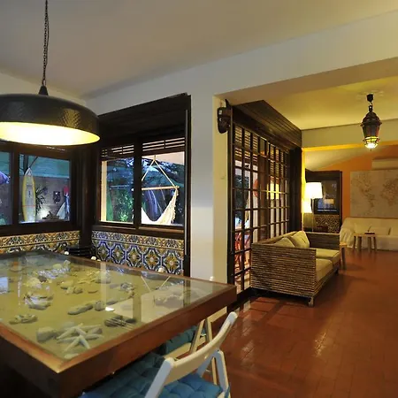 Surf House 2* Каркавелуш